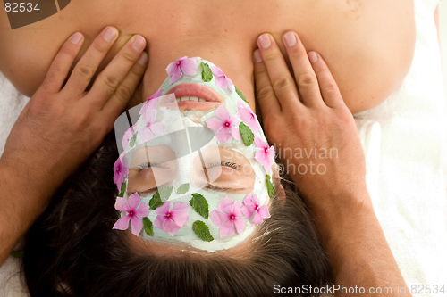 Image of Beauty treatment mask and massage