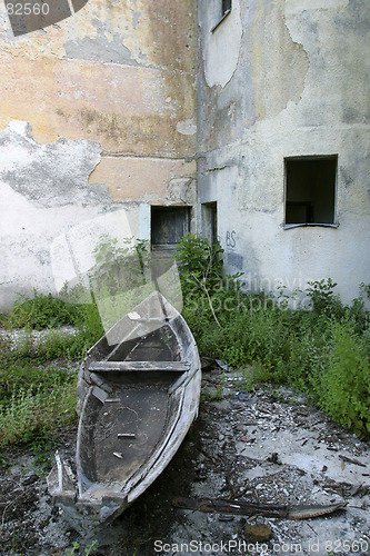 Image of abandoned fishing boat