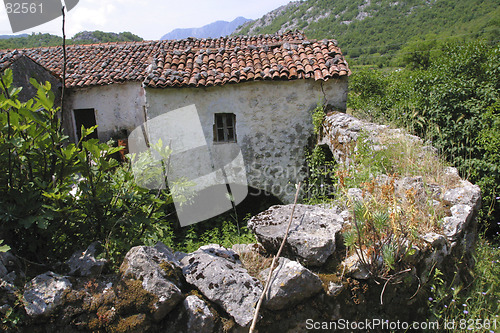 Image of abandoned mountain farm house