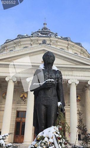 Image of George Enescu statue during winter