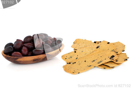 Image of Olives and Cracker  Snack