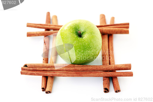 Image of apple and cinnamon