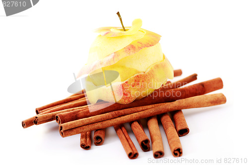 Image of apple and cinnamon