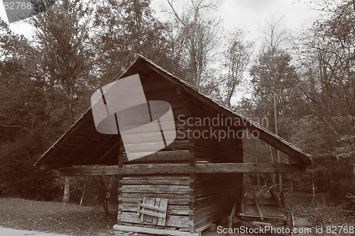 Image of Abandoned barn