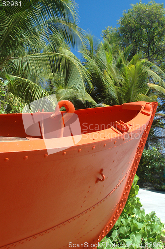 Image of orange boat 424