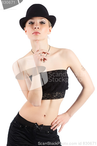 Image of Black hat.