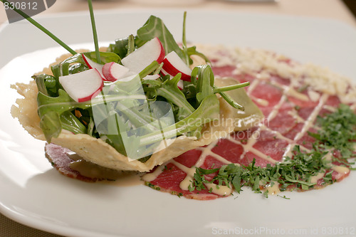 Image of rucola and radish