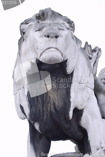 Image of lion statue