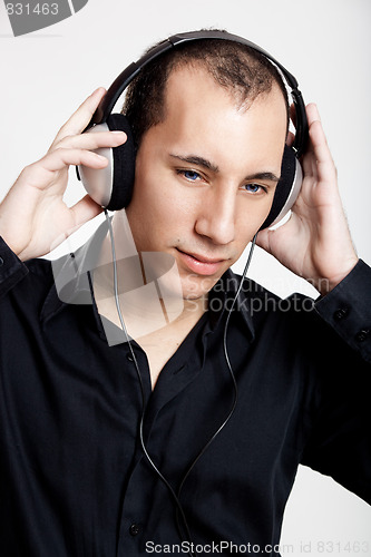 Image of Listen music
