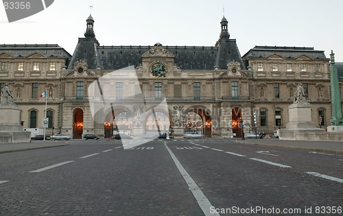 Image of Louvre