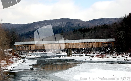 Image of covered bridge