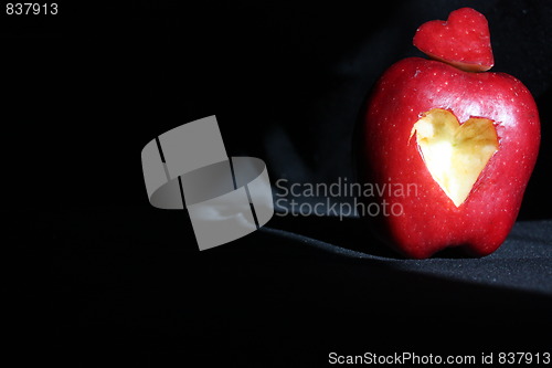 Image of Valentine apple