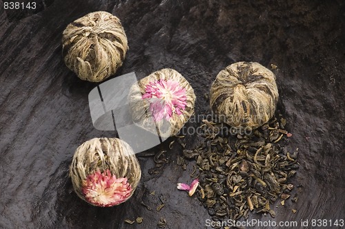 Image of Green chinese tea balls
