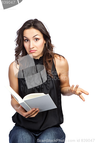 Image of Reading woman