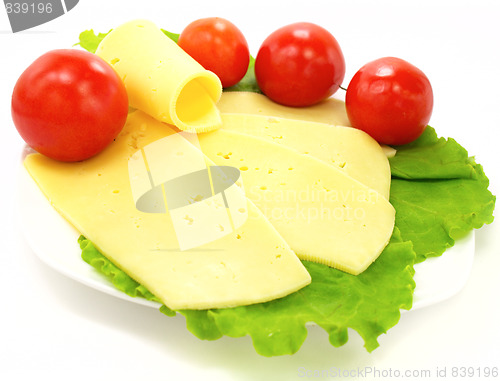 Image of Cheese, tomatoes and lettuce 