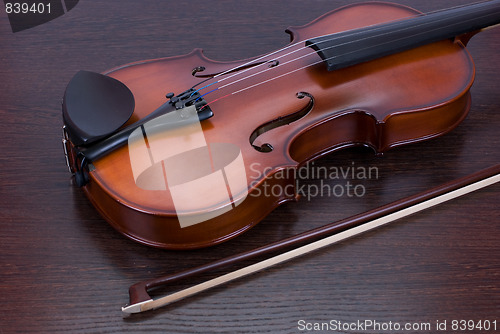 Image of classic violin closeup
