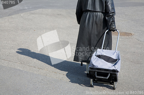 Image of Senior shopping
