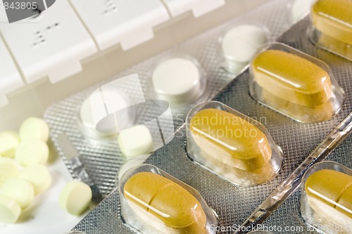 Image of pills and tablets