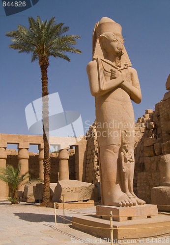 Image of Ramses II statue