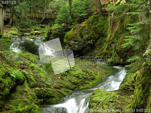 Image of Refreshing waterfalls.