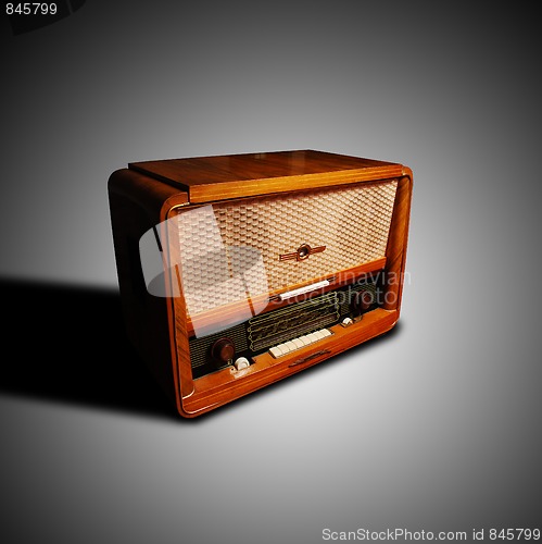 Image of vintage radio