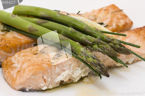 Image of baked salmon and asparagus