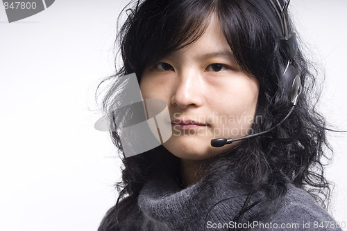 Image of call center representative