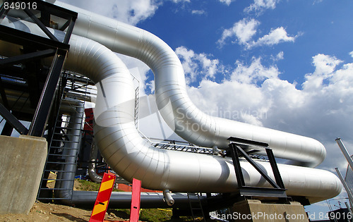 Image of Pipes, tubes, cables and equipment at a power plant