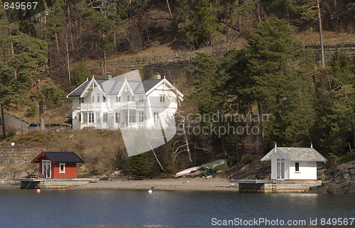 Image of House near the sea
