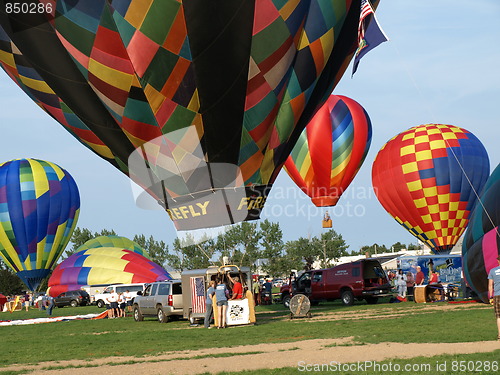 Image of Hot air balloons.