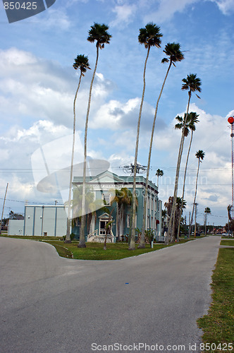 Image of Bank of Everglades Building