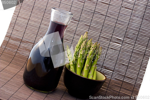Image of wine and asparagus