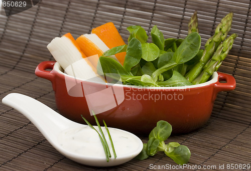 Image of salad and tzatziki
