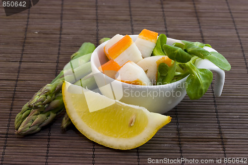 Image of asparagus and surimi