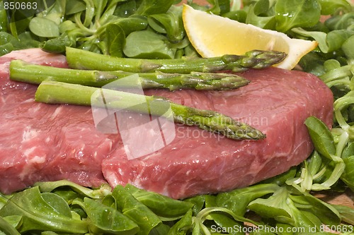 Image of beef and asparagus