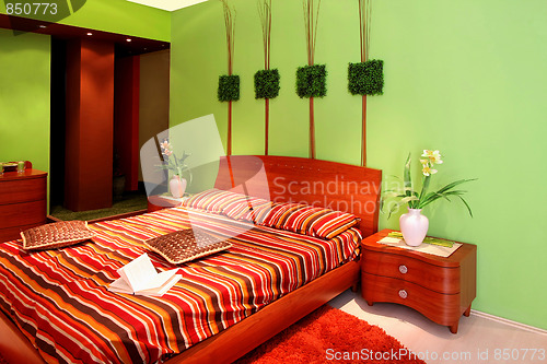 Image of Green bedroom angle