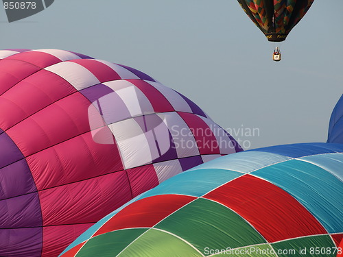 Image of Hot air balloons.
