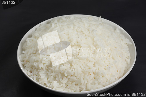 Image of Cooked rice in a white bowl