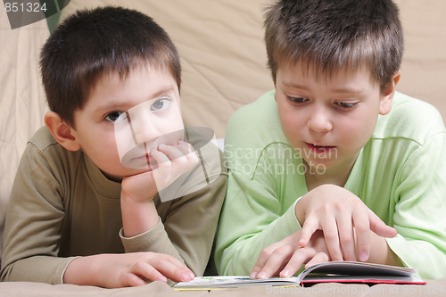 Image of Boys reading