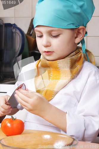 Image of Checking knife sharpness