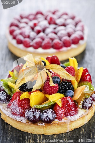 Image of Fruit and berry tarts