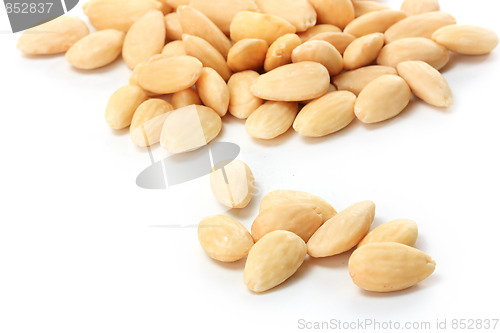 Image of Yellow nuts