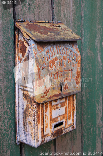 Image of Rusty Mail Box