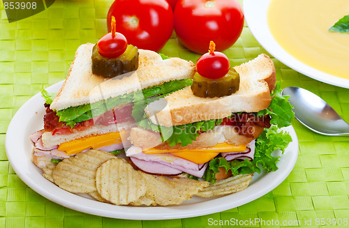 Image of sandwich lunch