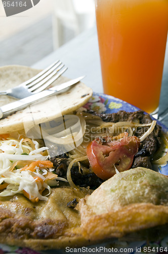 Image of mixed plate of street food leon nicaragua