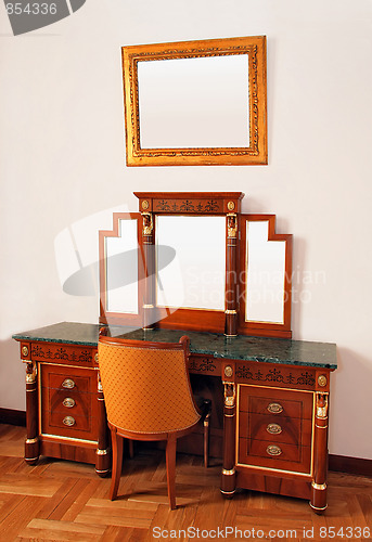 Image of Old desk 2