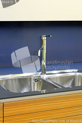 Image of Kitchen sink