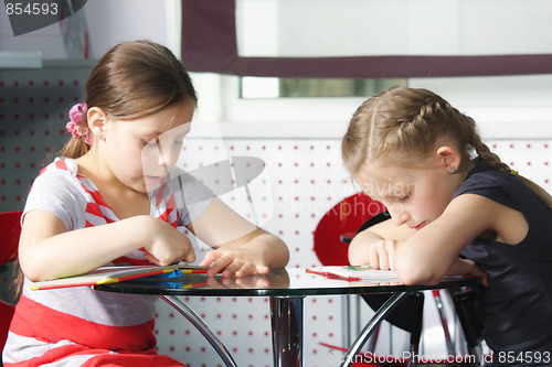 Image of Girls reading books