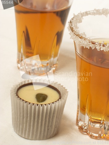 Image of Candy with liquor IV