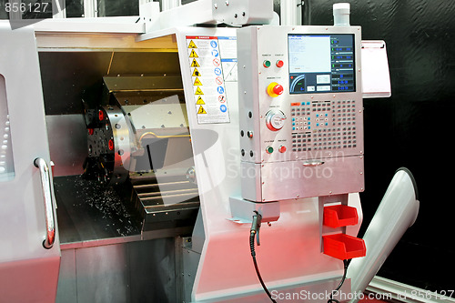 Image of Lathe machinery 2